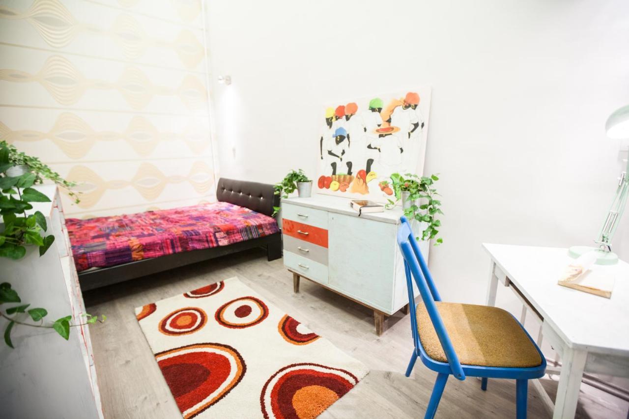 N40 By Small Home Boedapest Buitenkant foto